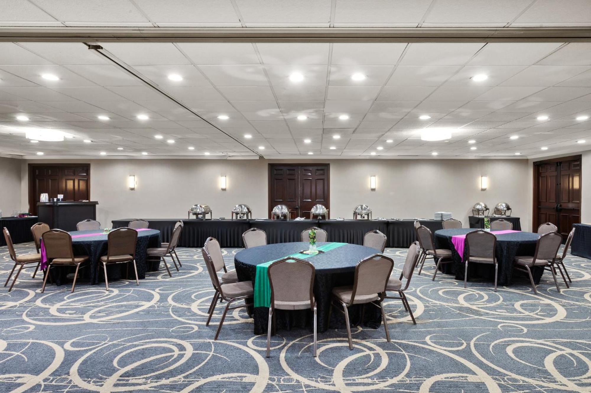 Holiday Inn Chicago/Oak Brook By Ihg Oakbrook Terrace Kültér fotó