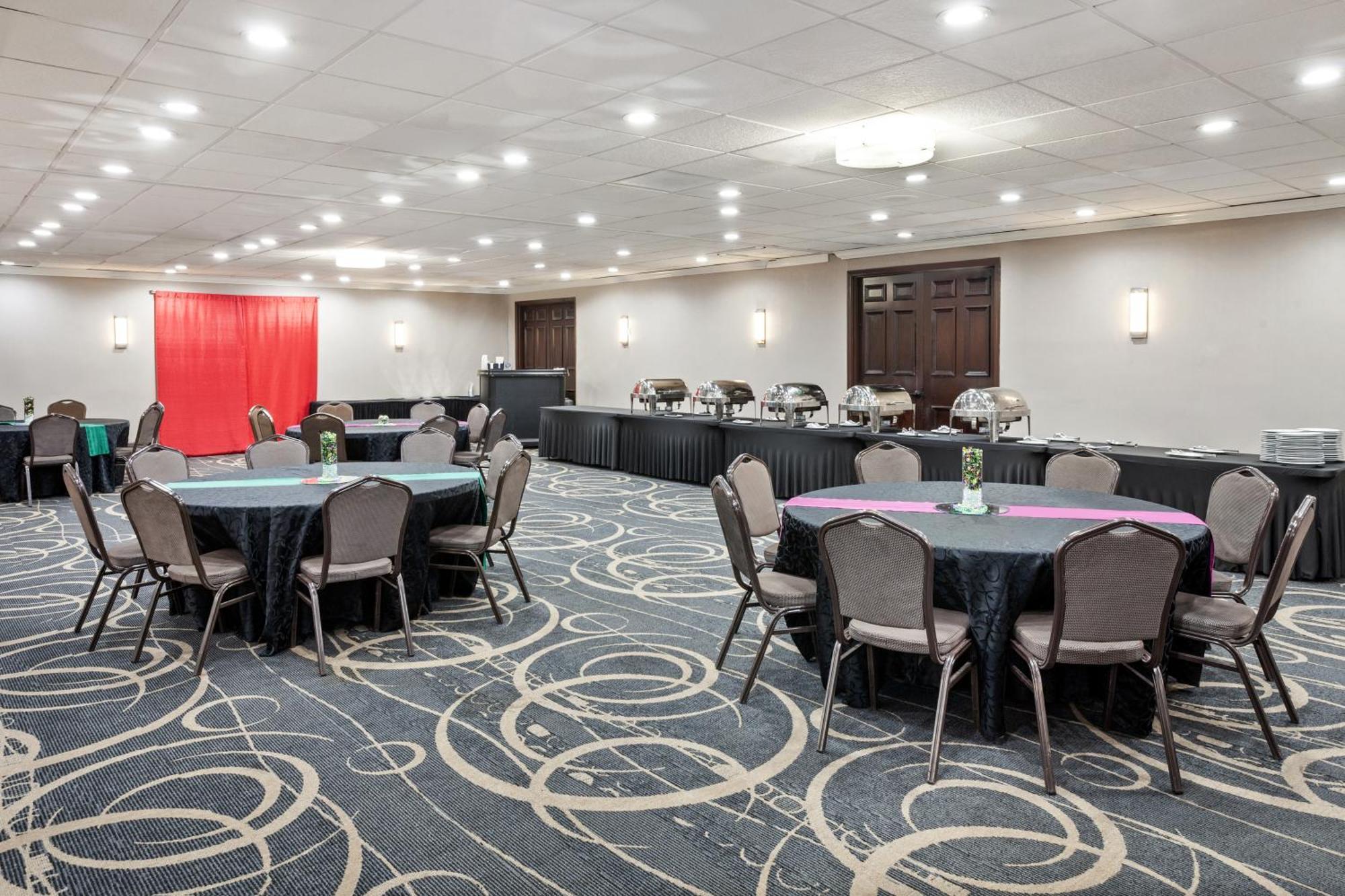 Holiday Inn Chicago/Oak Brook By Ihg Oakbrook Terrace Kültér fotó