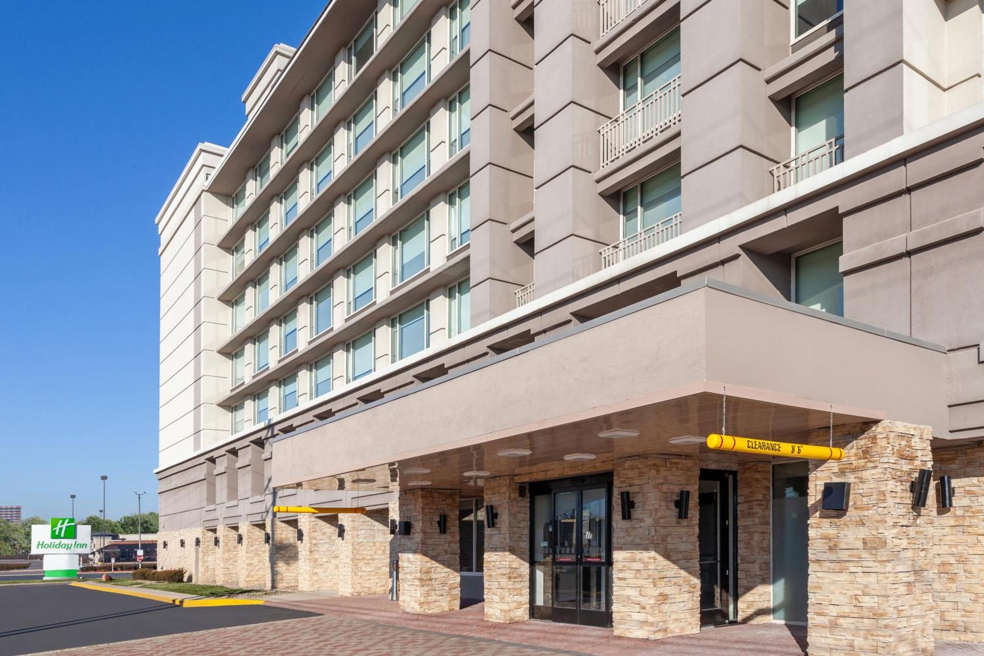 Holiday Inn Chicago/Oak Brook By Ihg Oakbrook Terrace Kültér fotó